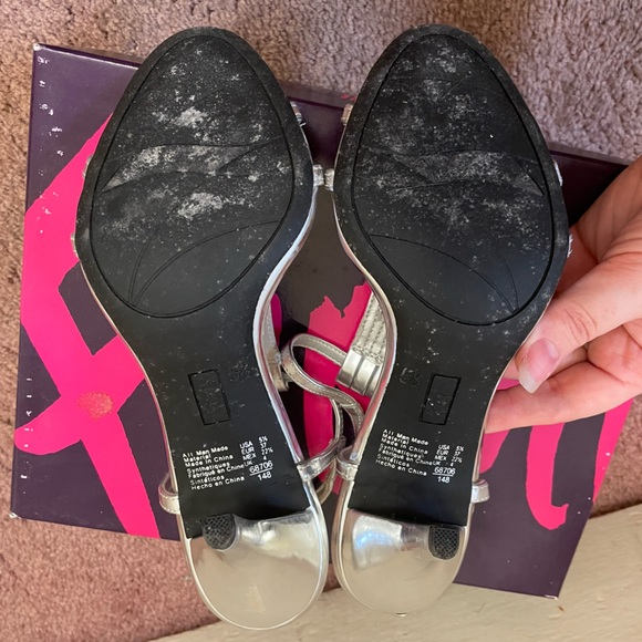 Target - Fioni: Silver Strappy Kitten Heels - Picture 15 of 15